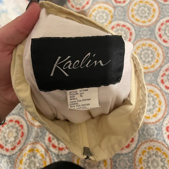 Yellow Bomber jacket - Picture 3 of 3